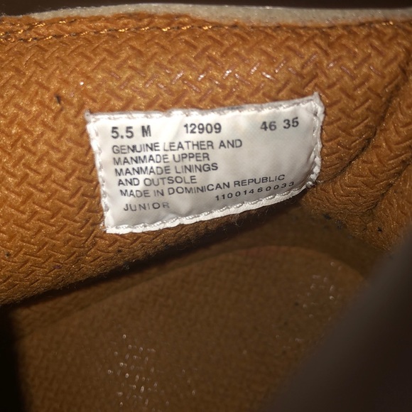 Timberlands boots - Picture 2 of 3